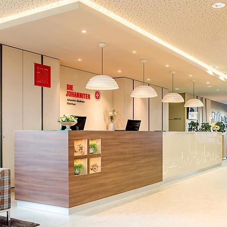Johanniter Gaestehaus มึนสเทอร์ ภายนอก รูปภาพ