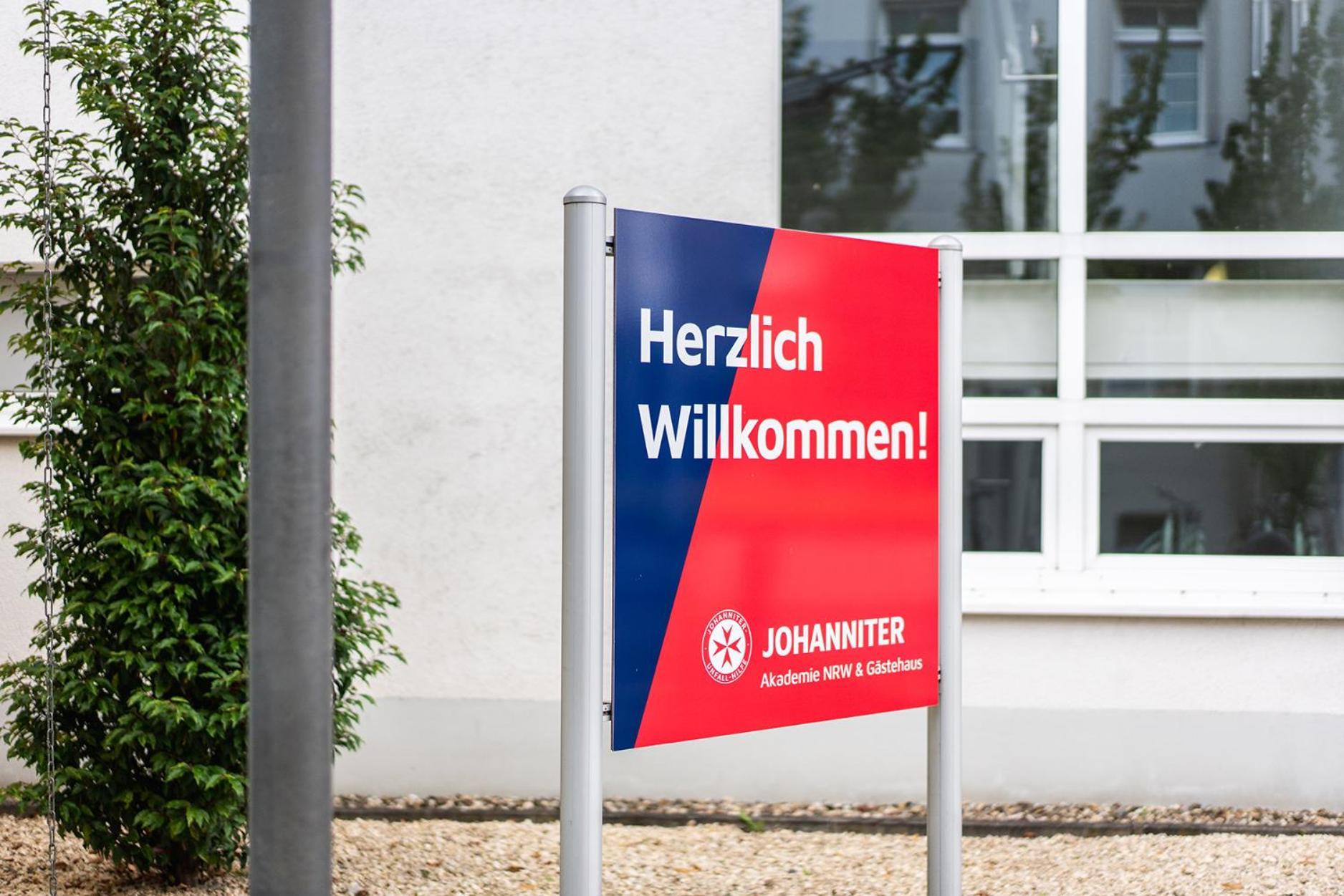 Johanniter Gaestehaus มึนสเทอร์ ภายนอก รูปภาพ