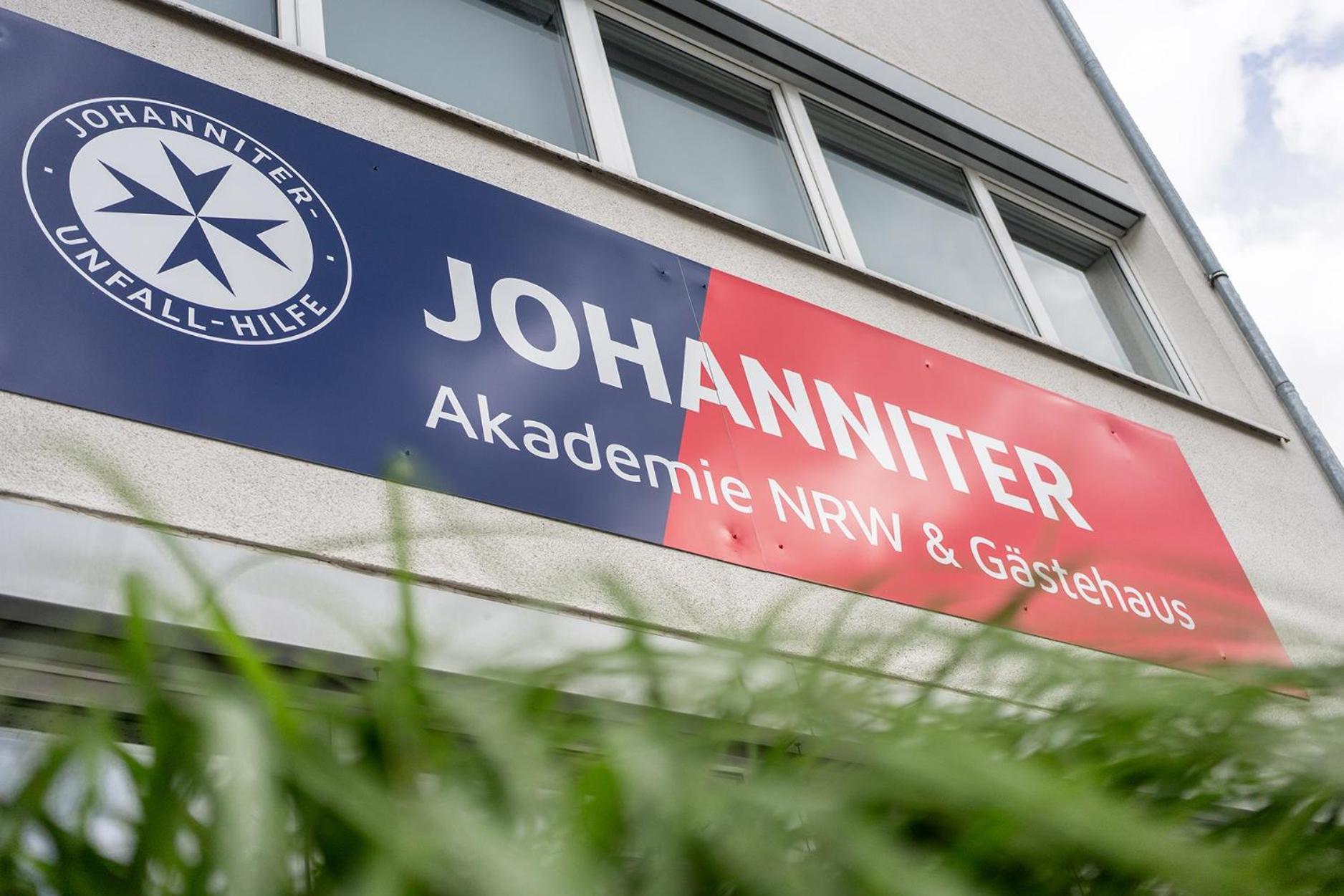 Johanniter Gaestehaus มึนสเทอร์ ภายนอก รูปภาพ